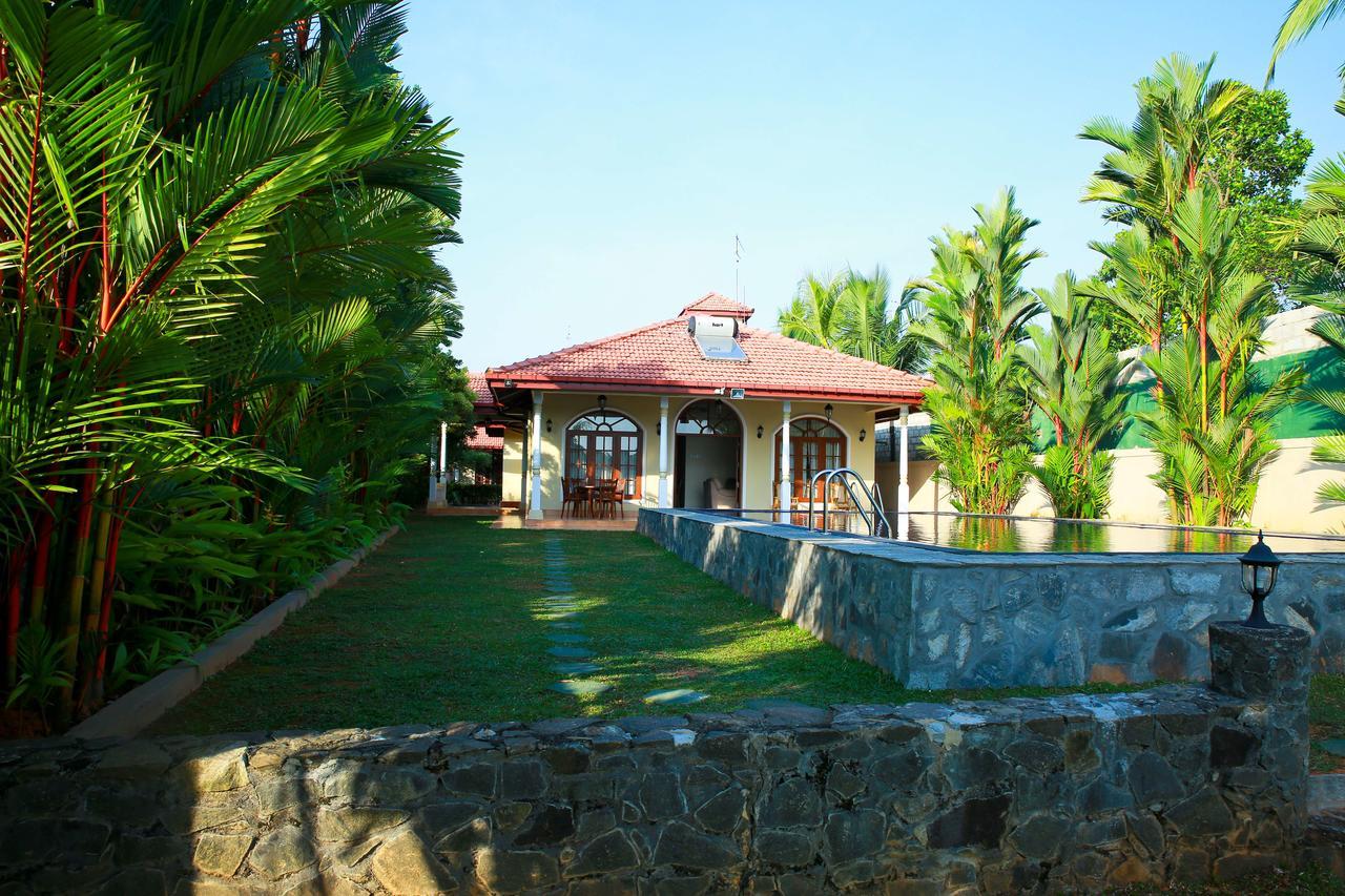 Bentota River Villa Esterno foto