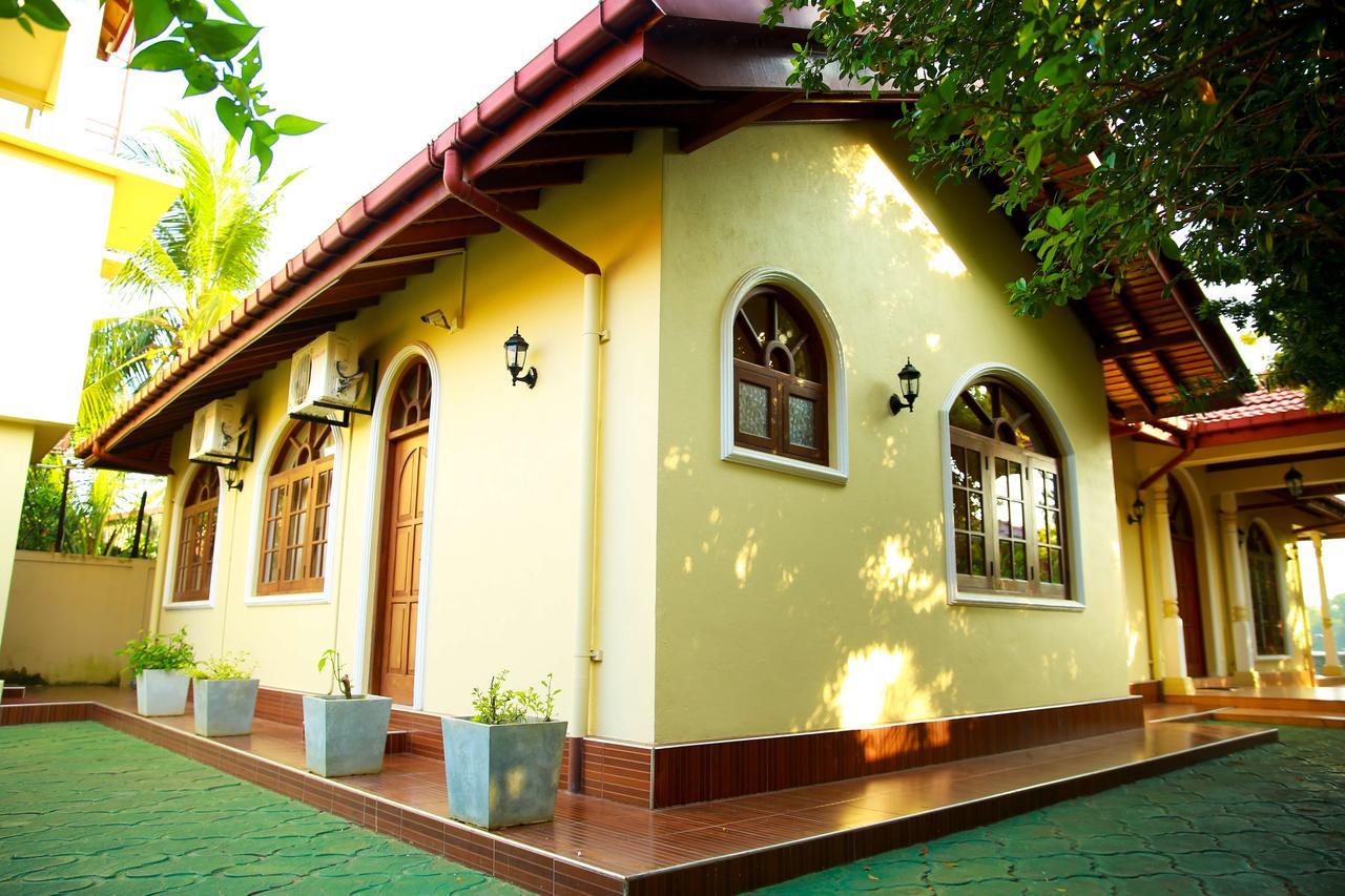 Bentota River Villa Esterno foto