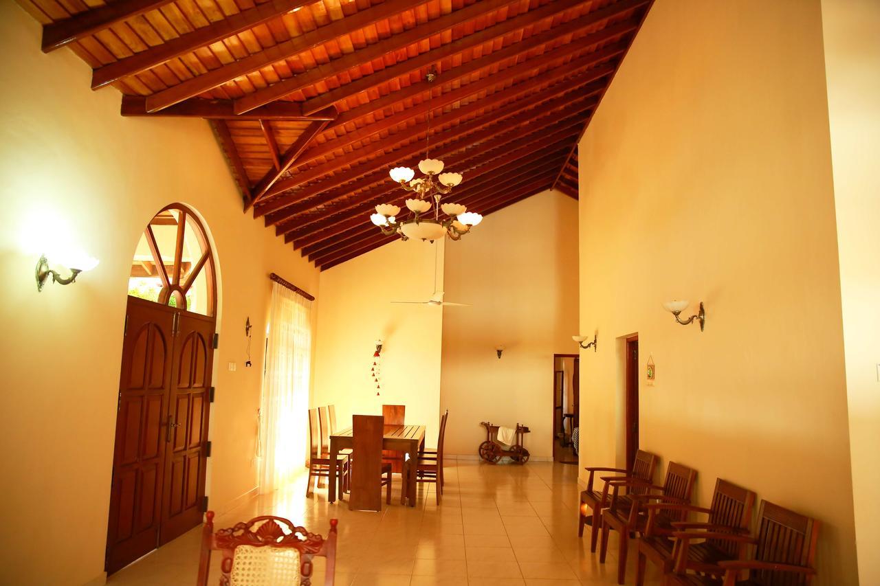 Bentota River Villa Esterno foto